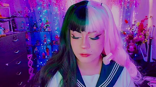  niiky online show from May 25, 4:13 pm