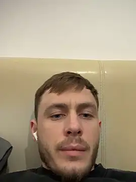 Julian128 online show from February 23, 9:16 pm