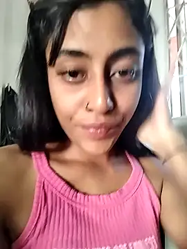 Snapshot of cleopatra-phaedra chatting on January 9, 2:40 pm cleopatra-phaedra online show from January 9, 2:40 pm