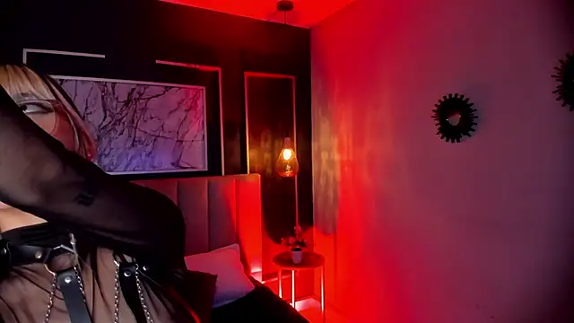 Violetta Nur online show from February 5, 5:20 am