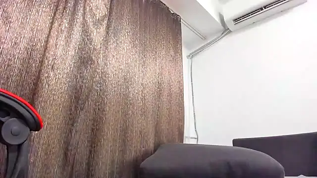 EmmaStward online show from February 4, 6:30 am