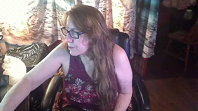 Ireallysquirt online show from February 12, 1:52 am