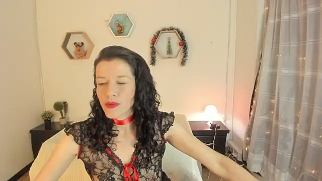 Snapshot of Paloma_victory chatting on December 2, 10:05 pm Paloma victory online show from December 2, 10:05 pm