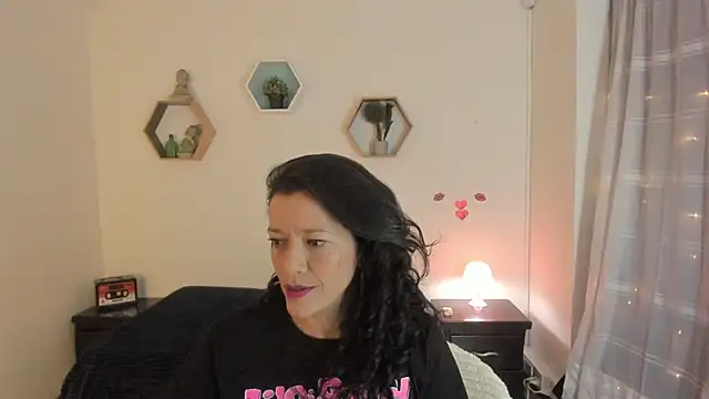 Snapshot of Paloma_victory chatting on May 22, 8:25 pm Paloma victory online show from May 22, 8:25 pm