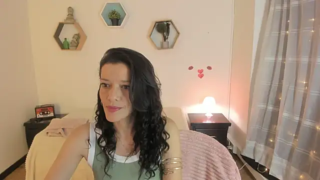 Snapshot of Paloma_victory chatting on May 28, 9:45 pm Paloma victory online show from May 28, 9:45 pm