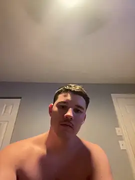 Snapshot of Shaded24 chatting on November 3, 5:20 am Shaded24 online show from November 3, 5:20 am