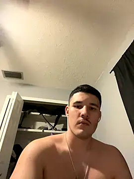 Snapshot of Shaded24 chatting on November 26, 4:57 am Shaded24 online show from November 26, 4:57 am