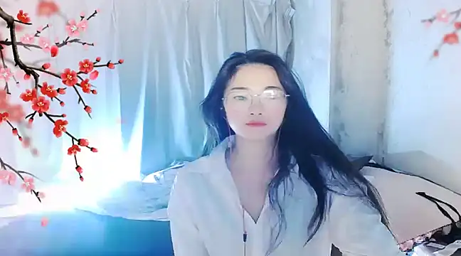 Snapshot of Floor_oo chatting on December 7, 7:43 pm Floor oo online show from December 7, 7:43 pm