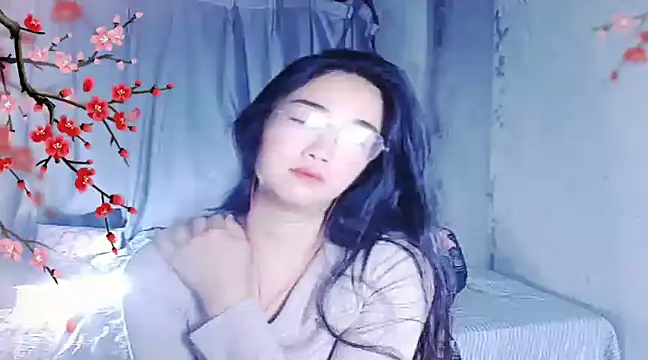 Snapshot of Floor_oo chatting on December 23, 8:14 pm Floor oo online show from December 23, 8:14 pm