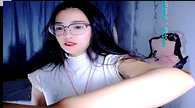 Snapshot of Floor_oo chatting on January 15, 3:29 pm Floor oo online show from January 15, 3:29 pm