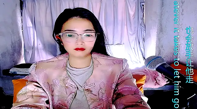 Snapshot of Floor_oo chatting on March 17, 8:51 am Floor oo online show from March 17, 8:51 am