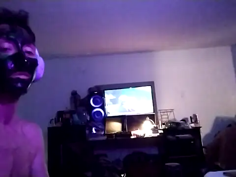 Snapshot of trashass4life chatting on September 21, 2:19 pm trashass4life online show from September 21, 2:19 pm