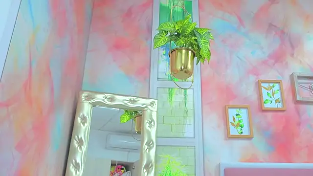 Snapshot of Idiris_big chatting on September 12, 1:00 pm Idiris big online show from September 12, 1:00 pm