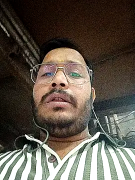 DeepakXxxR86 online show from January 13, 2:44 pm