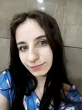 Snapshot of _Nika_Kik chatting on January 1, 2:51 am Nika Kik online show from January 1, 2:51 am