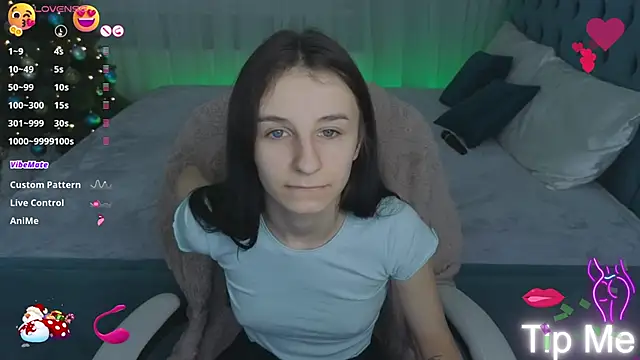 Snapshot of _Nika_Kik chatting on January 12, 11:50 am Nika Kik online show from January 12, 11:50 am