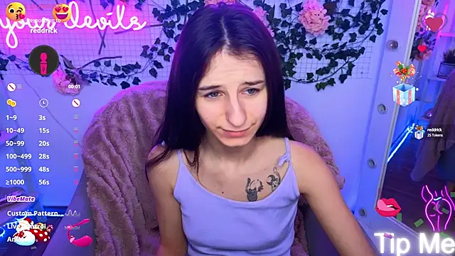 Snapshot of _Nika_Kik chatting on January 14, 10:48 am Nika Kik online show from January 14, 10:48 am
