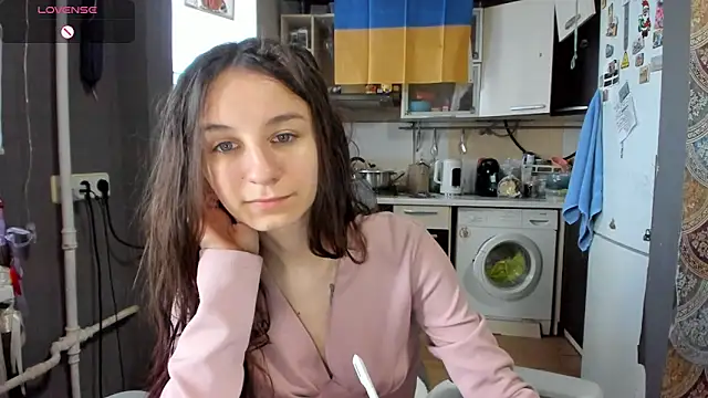  Nika Kik online show from April 13, 1:27 pm