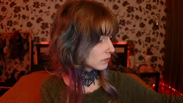 Snapshot of Littlespacemouse chatting on September 13, 4:51 pm Littlespacemouse online show from September 13, 4:51 pm