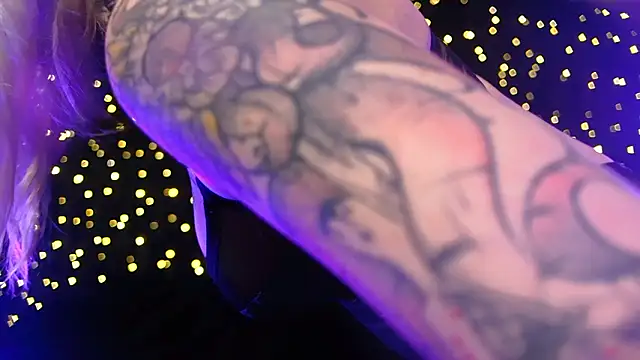 Littlespacemouse online show from February 11, 2:44 pm