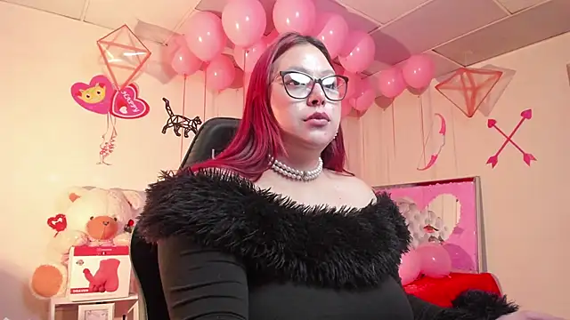 Blair Elliss online show from February 1, 6:51 pm