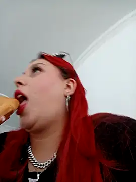 Blair Elliss online show from November 26, 1:45 pm