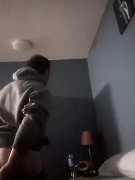 jonnyjenner online show from October 10, 2:32 am