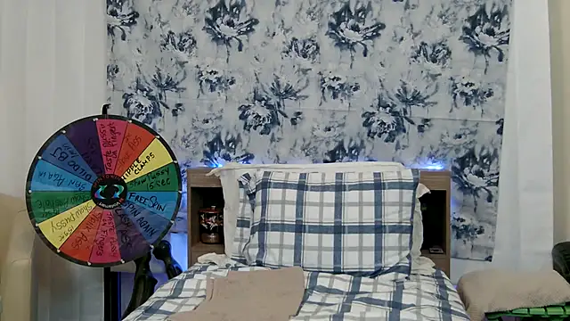 Morgan Shipley online show from December 13, 8:04 pm