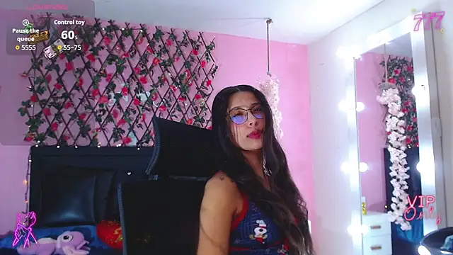 SamaraCortez online show from February 20, 7:25 pm