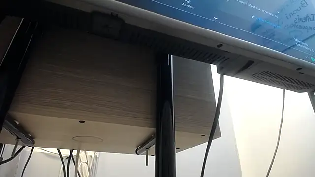 Snapshot of jonasbeards chatting on October 31, 12:17 pm jonasbeards online show from October 31, 12:17 pm