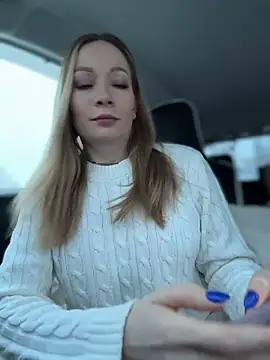 Snapshot of LavenderHot chatting on January 12, 2:50 am LavenderHot online show from January 12, 2:50 am