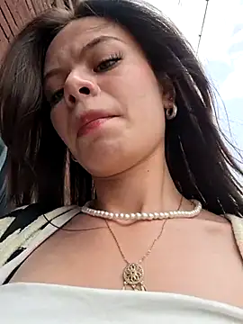 Violeta 12- online show from July 8, 3:05 pm