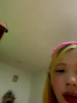 Snapshot of _jessica_rabbit chatting on December 18, 10:49 pm jessica rabbit online show from December 18, 10:49 pm