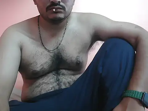 naughtymike0007 online show from May 19, 3:24 am