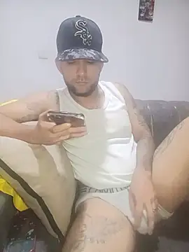 Snapshot of sexjim01 chatting on June 26, 2:38 am sexjim01 online show from June 26, 2:38 am