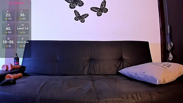 Snapshot of Miiel_rosa chatting on December 14, 3:25 pm Miiel rosa online show from December 14, 3:25 pm