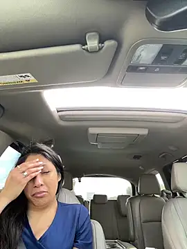 Snapshot of Gin4Cole chatting on January 29, 9:39 pm Gin4Cole online show from January 29, 9:39 pm