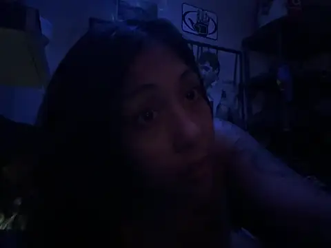 Snapshot of Gin4Cole chatting on February 24, 9:43 am Gin4Cole online show from February 24, 9:43 am