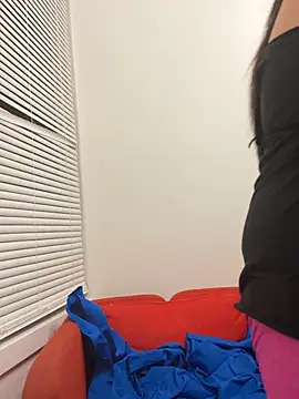 Snapshot of Gin4Cole chatting on March 3, 6:59 am Gin4Cole online show from March 3, 6:59 am