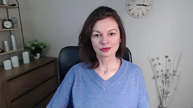 VivianWILD online show from January 13, 6:49 am