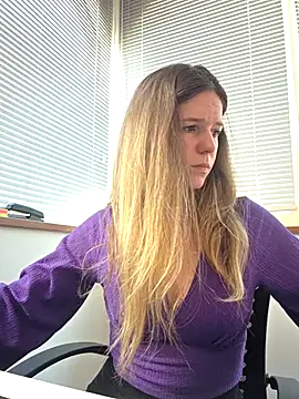 lucie mehott online show from May 7, 9:36 am
