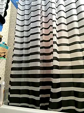 Snapshot of nickybaby chatting on December 4, 9:45 pm nickybaby online show from December 4, 9:45 pm