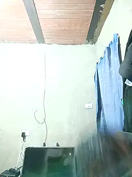 Giselabrunette25 online show from October 23, 5:40 am