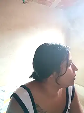 Giselabrunette25 online show from November 30, 3:49 pm