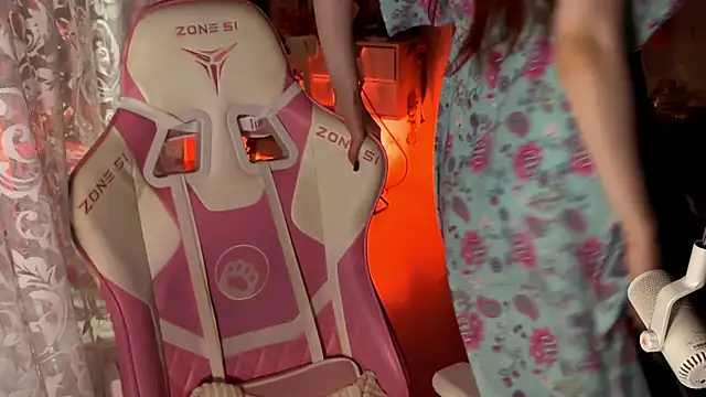 pearl princess  online show from September 26, 11:09 pm