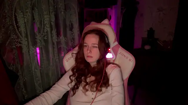 pearl princess  online show from April 10, 5:12 am