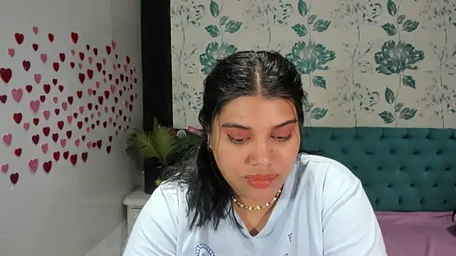 LindaBreeS online show from February 9, 7:19 pm