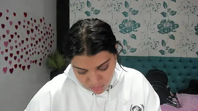 LindaBreeS online show from February 21, 8:16 pm