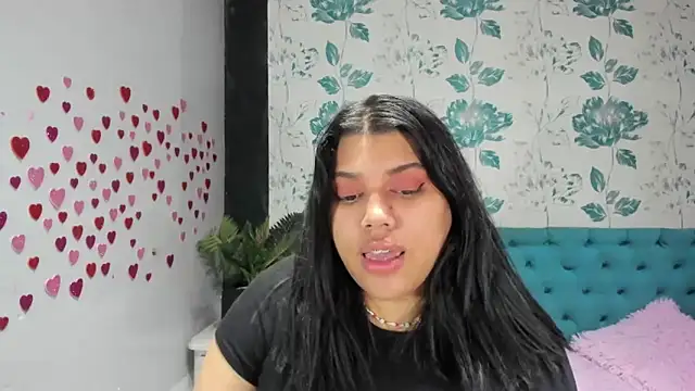 LindaBreeS online show from March 3, 5:29 pm