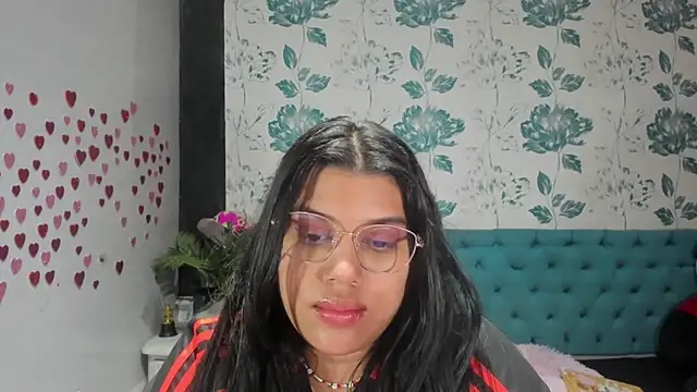 LindaBreeS online show from March 20, 5:04 pm